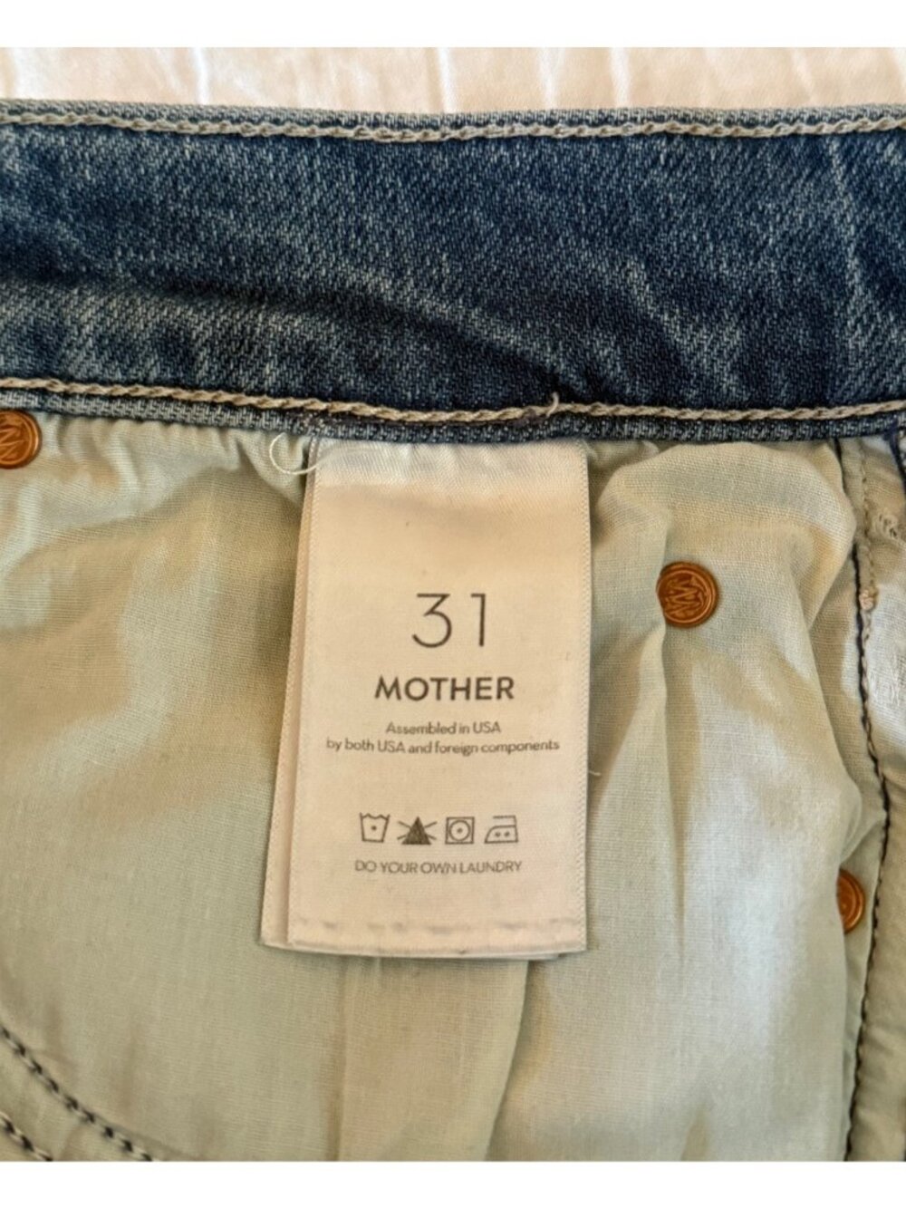 MOTHER The Stunner Ankle Fray Jeans in Crate Digger Wash - Picture 8 of 11